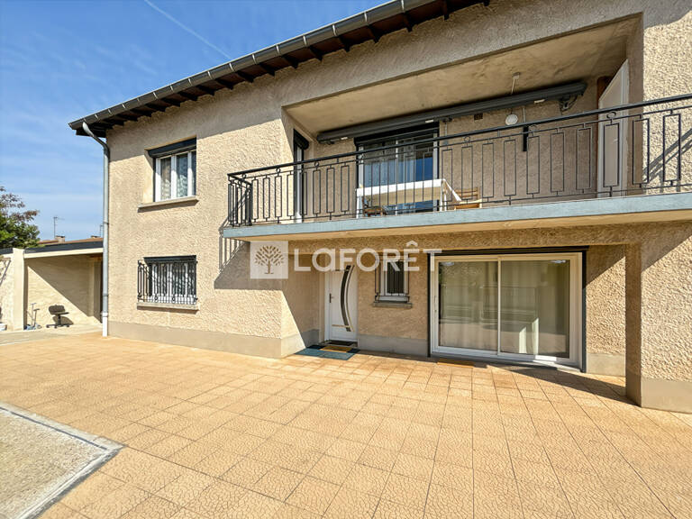 Maison à vendre - Bourg-Les-Valence — photo 1