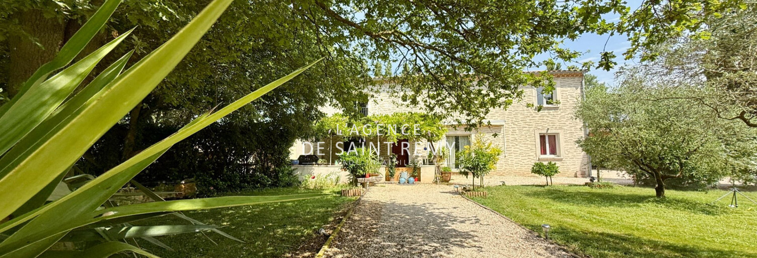 Maison 10 Pièces 377 m² à vendre à Noves (13550)