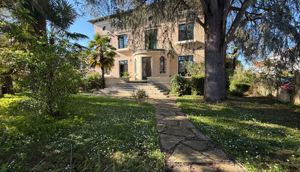 Villa / Maison 7 pièces  à vendre Pau 64000