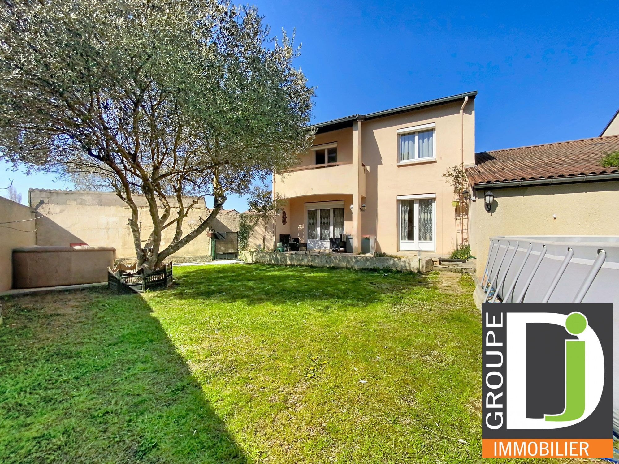 Villa / Maison  T5 à vendre Valence 26000