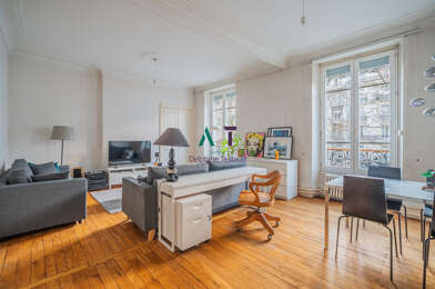 Appartement 3 pièces 230000 €