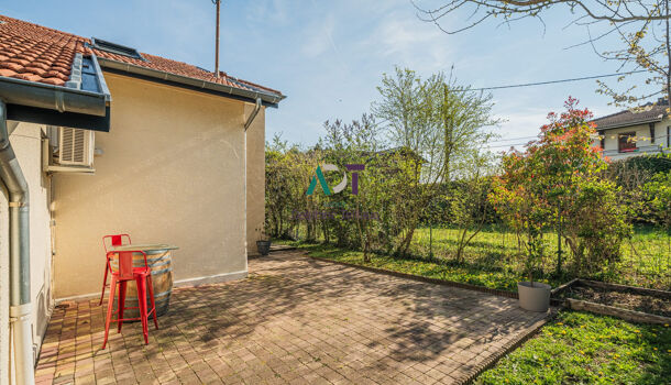 Villa / Maison 6 pièces  à vendre Corenc 38700