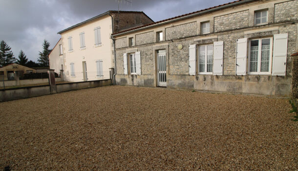 Immeuble  à vendre Montils 17800