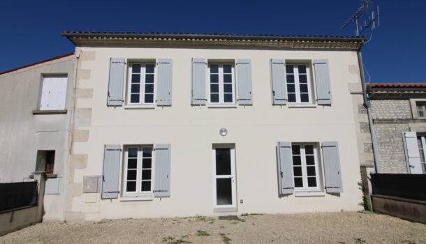 Immeuble  à vendre Montils 17800