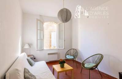 Arles centre historique, proche place du Forum – Appartement de caractère 44 m² — photo du bien
