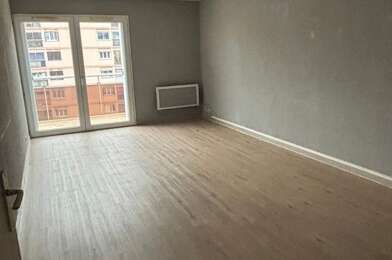 Appartement 4 pièces 212100 €