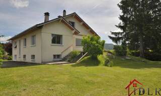 Immeuble   m² à vendre à Oyonnax (01100)