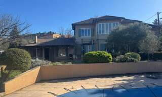 Maison 8 Pièces 306 m² à vendre à Allemagne-en-Provence (04500)