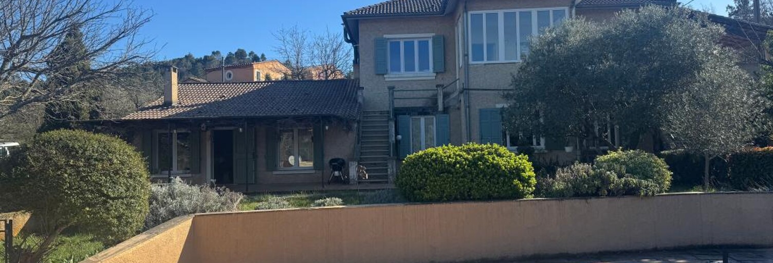 Maison 8 Pièces 306 m² à vendre à Allemagne-en-Provence (04500)