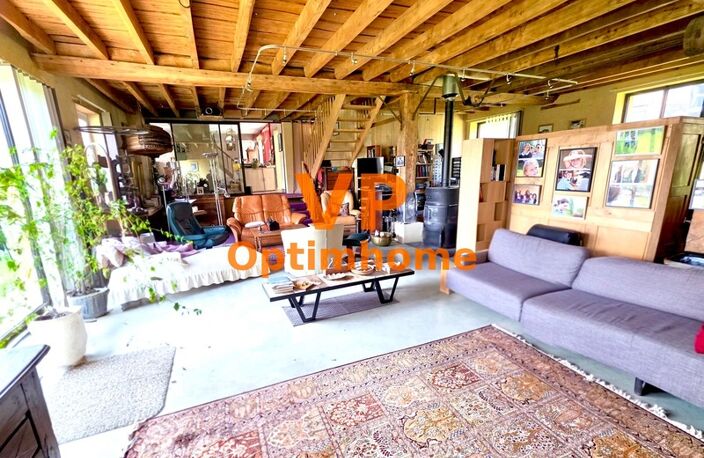  Bien rare – 274 m² – Salon 95 m² – Terrain de 4 600m² – Maison avec histoire — photo 2