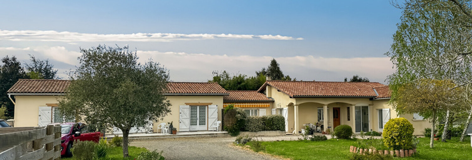 Maison 8 Pièces 200 m² à vendre à Cazaubon (32150)