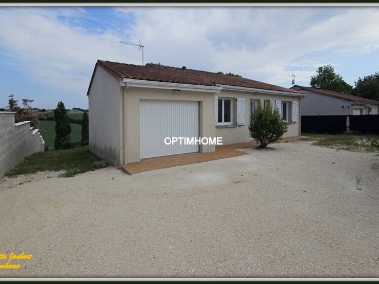 Maison à vendre 3 pièces Proche de MONTMOREAU SAINT CYBARD (16) — photo 1