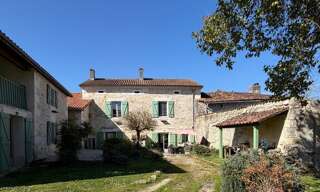 Maison 12 Pièces 198 m² à vendre à Charras (16380)