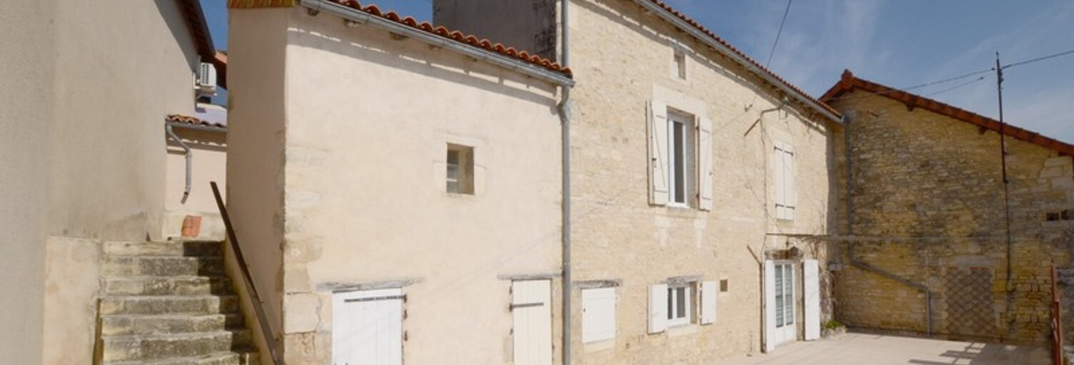 Maison 6 Pièces 110 m² à vendre à Ruffec (16700)