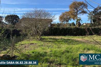 Terrain  378000 €