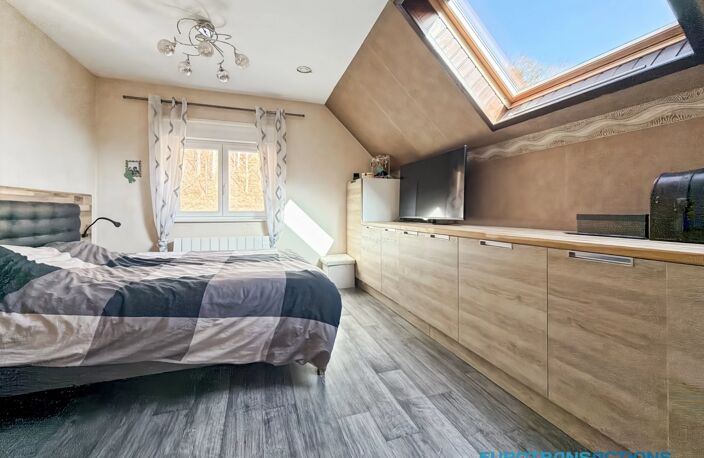 NIEDERBRONN, 2 appartements dans maison de 181 m² — photo 4