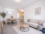APPARTEMENT 2 PIÈCES – RÉNOVÉ – COUP DE CŒUR – LE PORT — photo 2