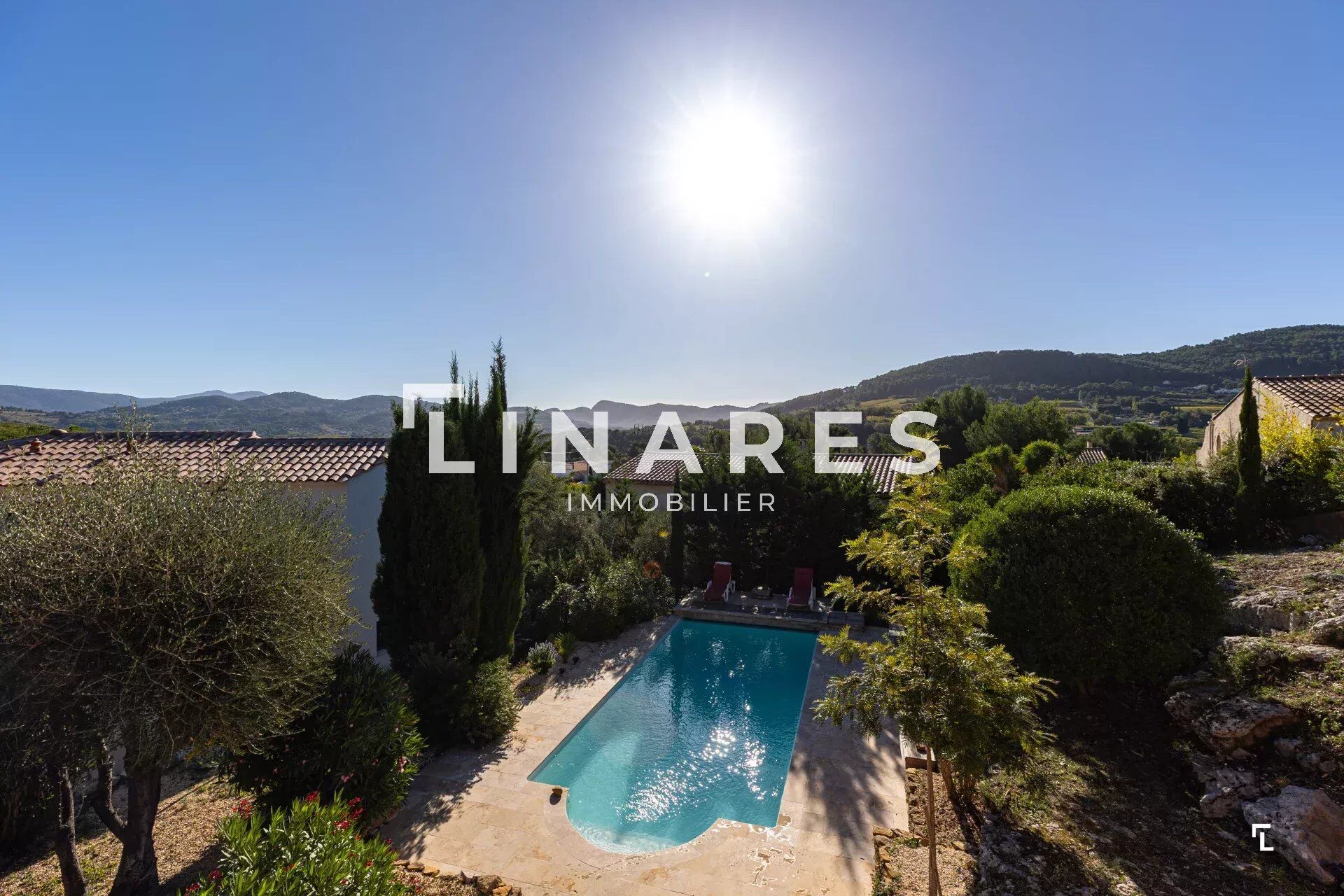 Villa / Maison  T5 à vendre Cadière-d'Azur (La) 83740