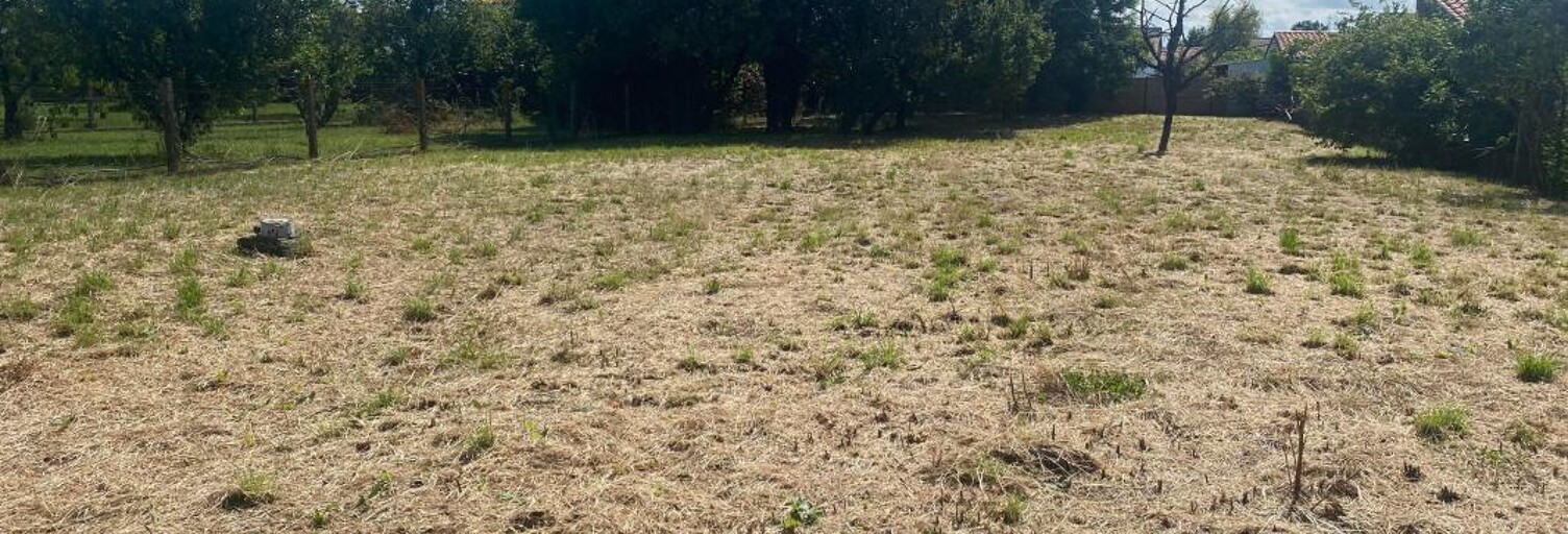 Terrain  1915 m² à vendre à Saint-Xandre (17138)