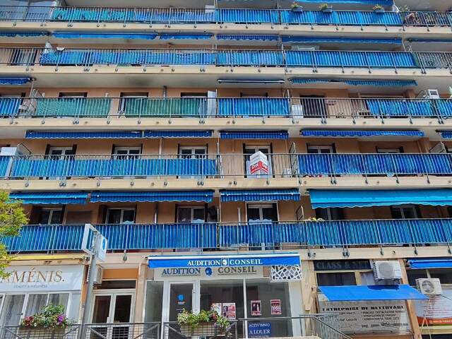 Appartement 2 pièces - Golf Juan - proche de la mer — photo du bien