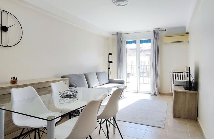 Appartement 2 pièces - Golf Juan - proche de la mer — photo 2