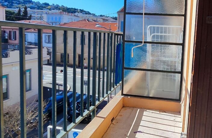 Appartement 2 pièces - Golf Juan - proche de la mer — photo 4
