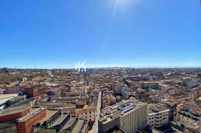 Appartement 3 pièces 1317 €