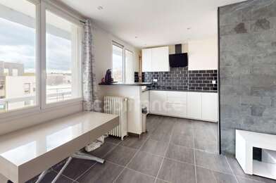 Appartement 4 pièces 138000 €