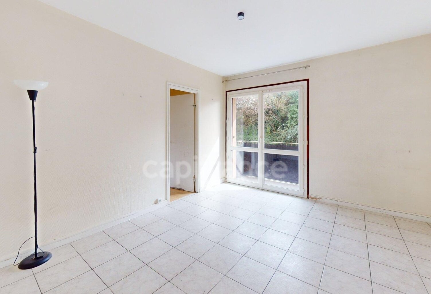 3 pièces 58 m² avec balcon et cave, proche gare — photo 1