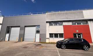 Local industriel 1 Pièce 493 m² à louer à Saint-Priest (69800)