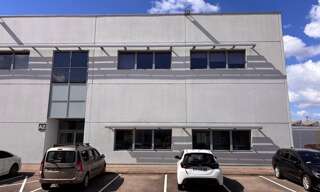 Bureau 1 Pièce 636 m² à louer à Saint-Priest (69800)