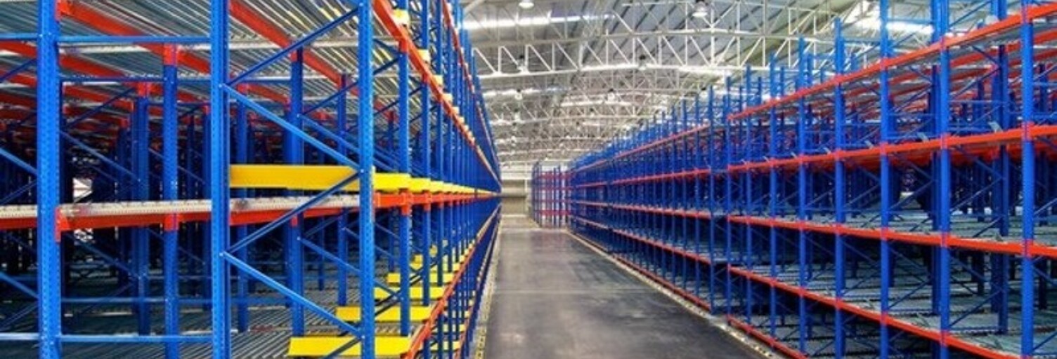 Bureau 1 Pièce 1700 m² à louer à Vénissieux (69200)