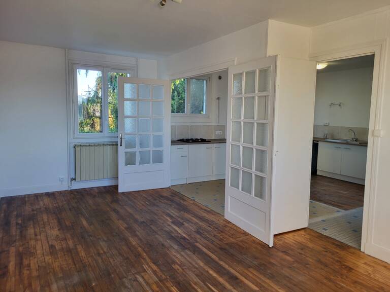 Maison à vendre 4 pièces THOUARS (79) TERRAIN 420 m² — photo 1