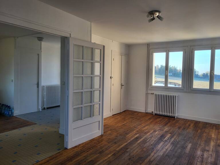 Maison à vendre 4 pièces THOUARS (79) TERRAIN 420 m² — photo 1