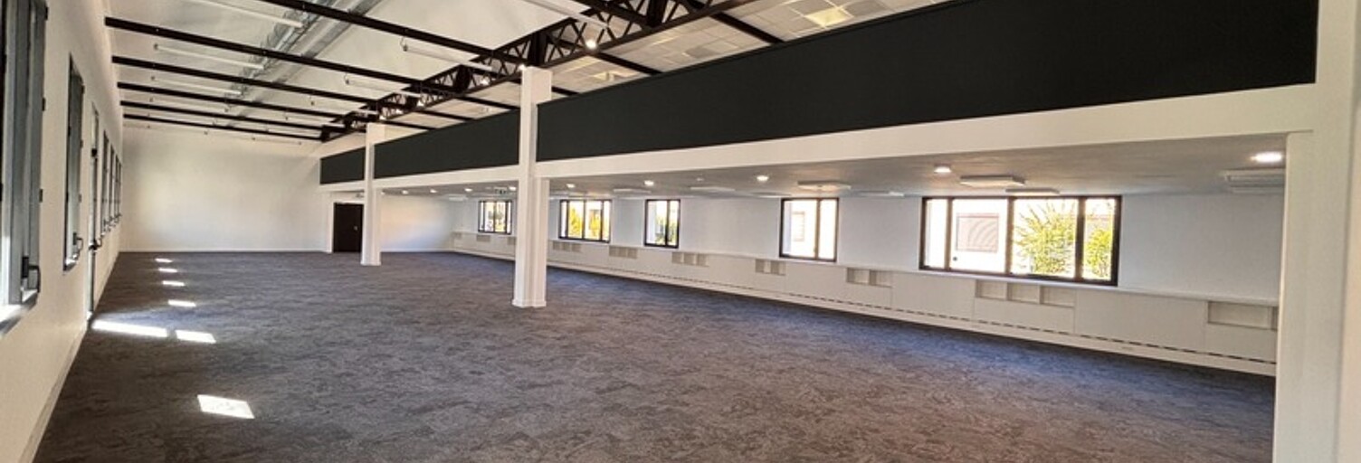 Bureau 1 Pièce 659 m² à louer à Vénissieux (69200)