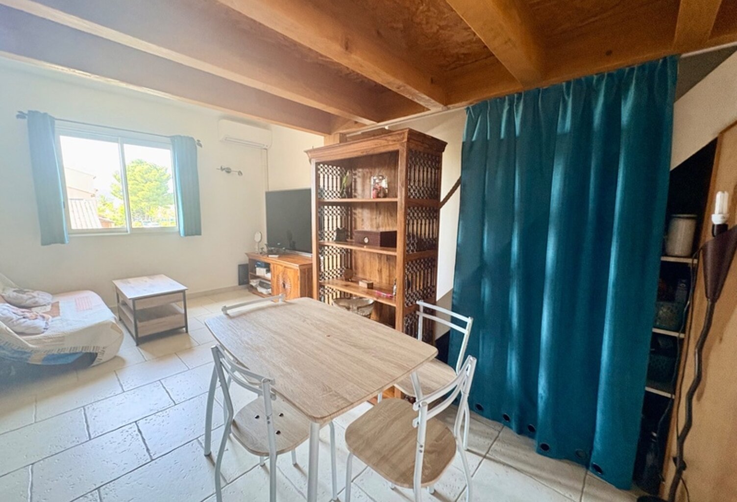 Dpt Var (83), à vendre SAINT AYGULF appartement t1 bis de 43 m² — photo 1