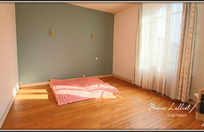 Maison à vendre 8 pièces, 167m², Pithiviers Centre, garages, 6 chambres — photo 3