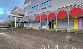 Commerce 1 Pièce 69 m² à louer à Baie-Mahault (97122)
