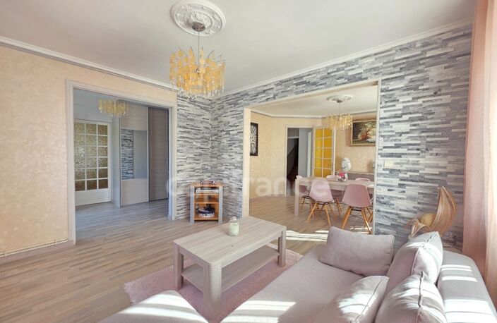 Maison Familiale 4 chambres - 187m² à Villegouge, avec studio et garage - Grand Jardin — photo 4