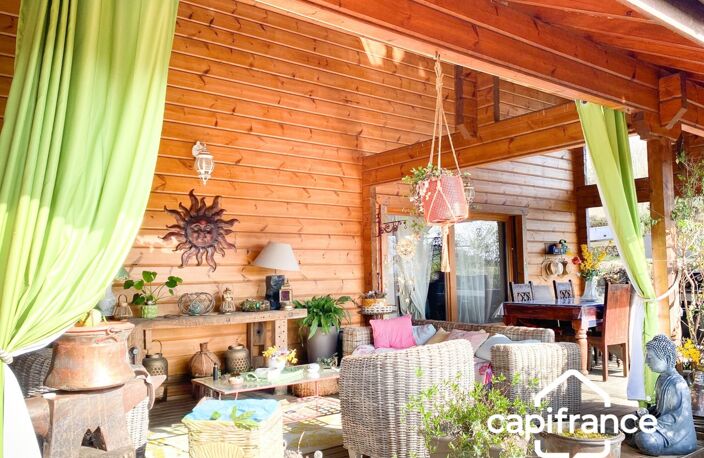 01300 CUZIEU MAISON BOIS MASSIF TYPE CHALET, 146 m² ,PLAIN-PIED TERRASSE, GARAGE,PISCINE, TERRAIN 1100 M2 — photo 3