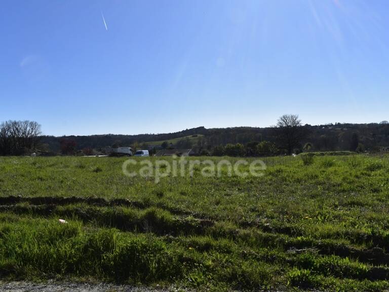 Terrain 750 m² à CURSAN (CREON) — photo 1