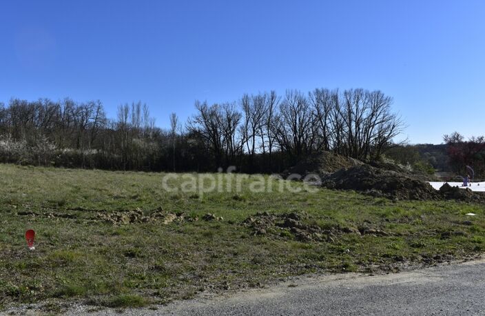 Terrain 1 300 m² à CURSAN (33) — photo 3