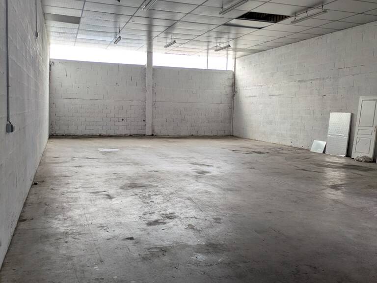 Local d'activité à louer CHAMBERY (73) 200 m² — photo 1