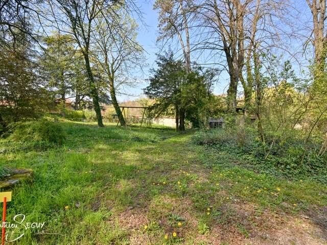 Terrain à vendre de 764,00 m² VERNAISON (69) — photo du bien