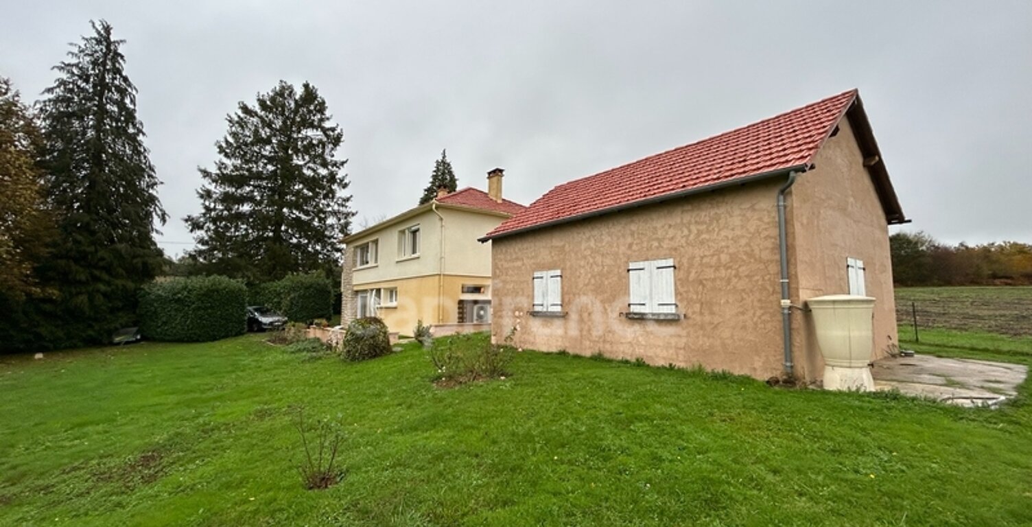 Dpt Dordogne (24), à vendre GENIS maison P5 de 113,78 m² - Terrain de 8 228,00 m² — photo 1
