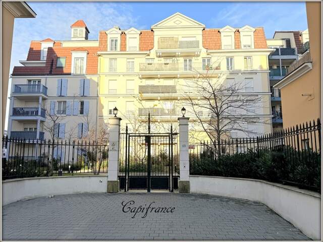 Appartement à vendre 3 pièces   balcon + place de parking sous-sol — photo du bien