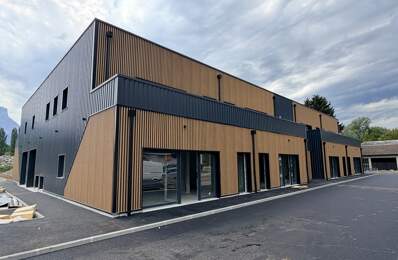Local à vendre CHIGNIN (73) - 106,21 M2 en duplex avec stationnements — photo du bien