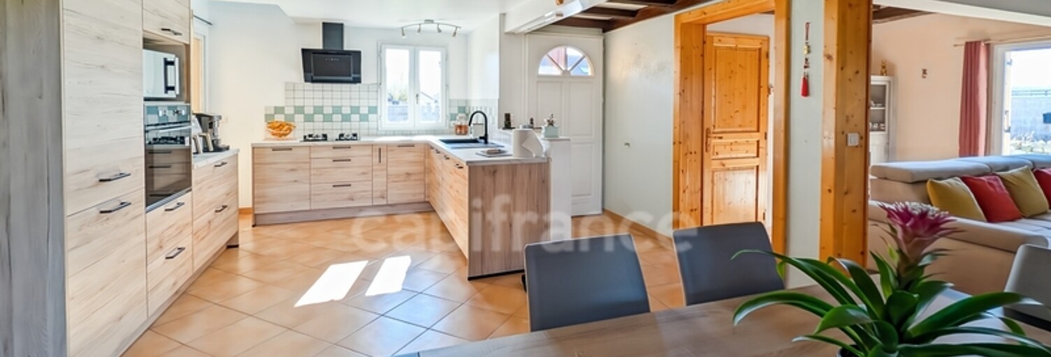 Maison 9 Pièces 270 m² à vendre à Francheville (39230)