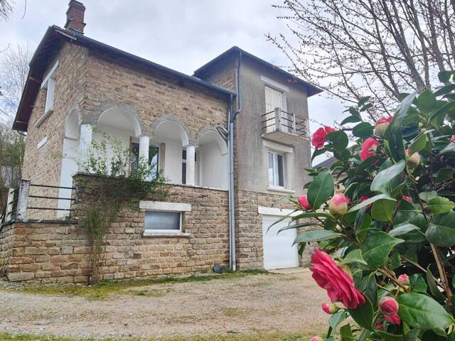 Maison 6 chambres avec jardin – centre à pied – calme — photo du bien