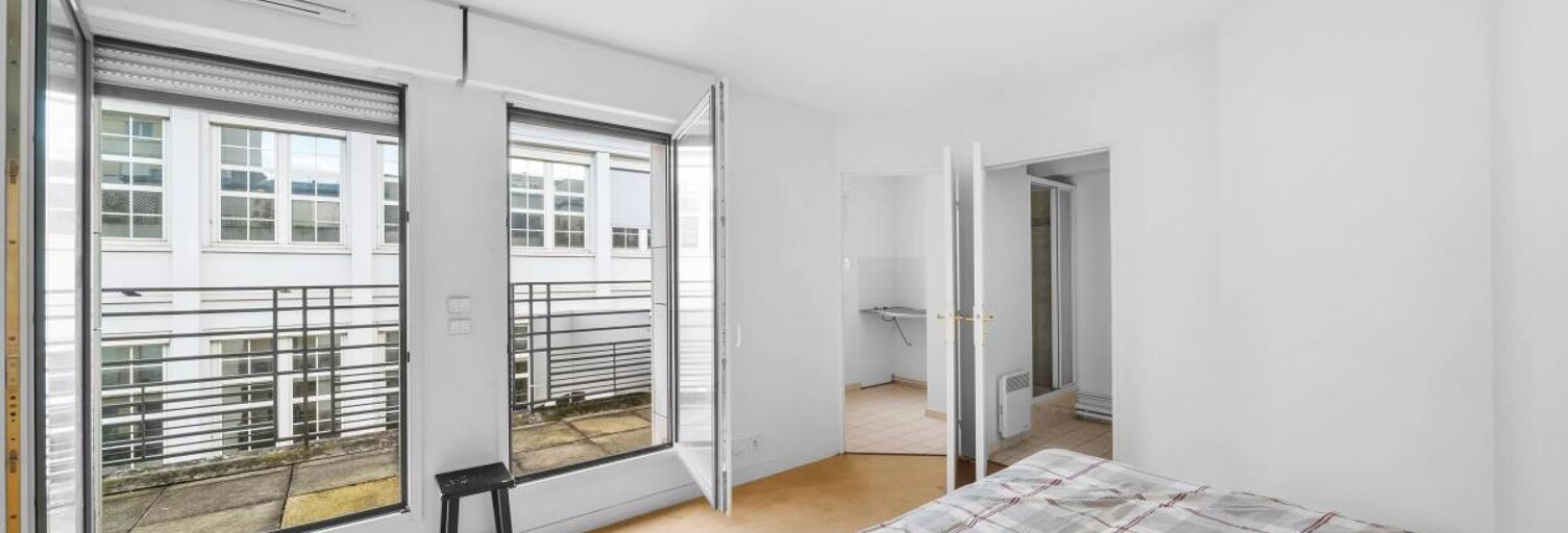 Appartement 1 Pièce 21 m² à vendre à Paris 15 (75015)